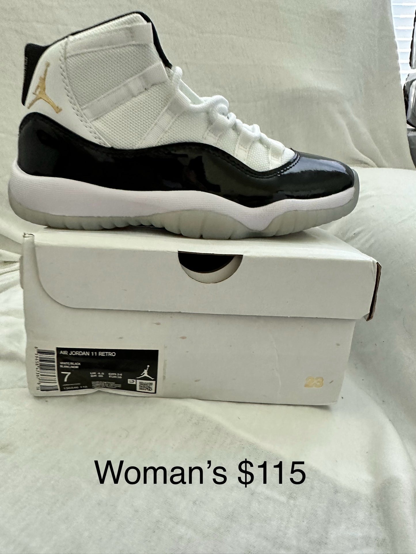 Nike Air Jordan Retro 11 Concord Gold