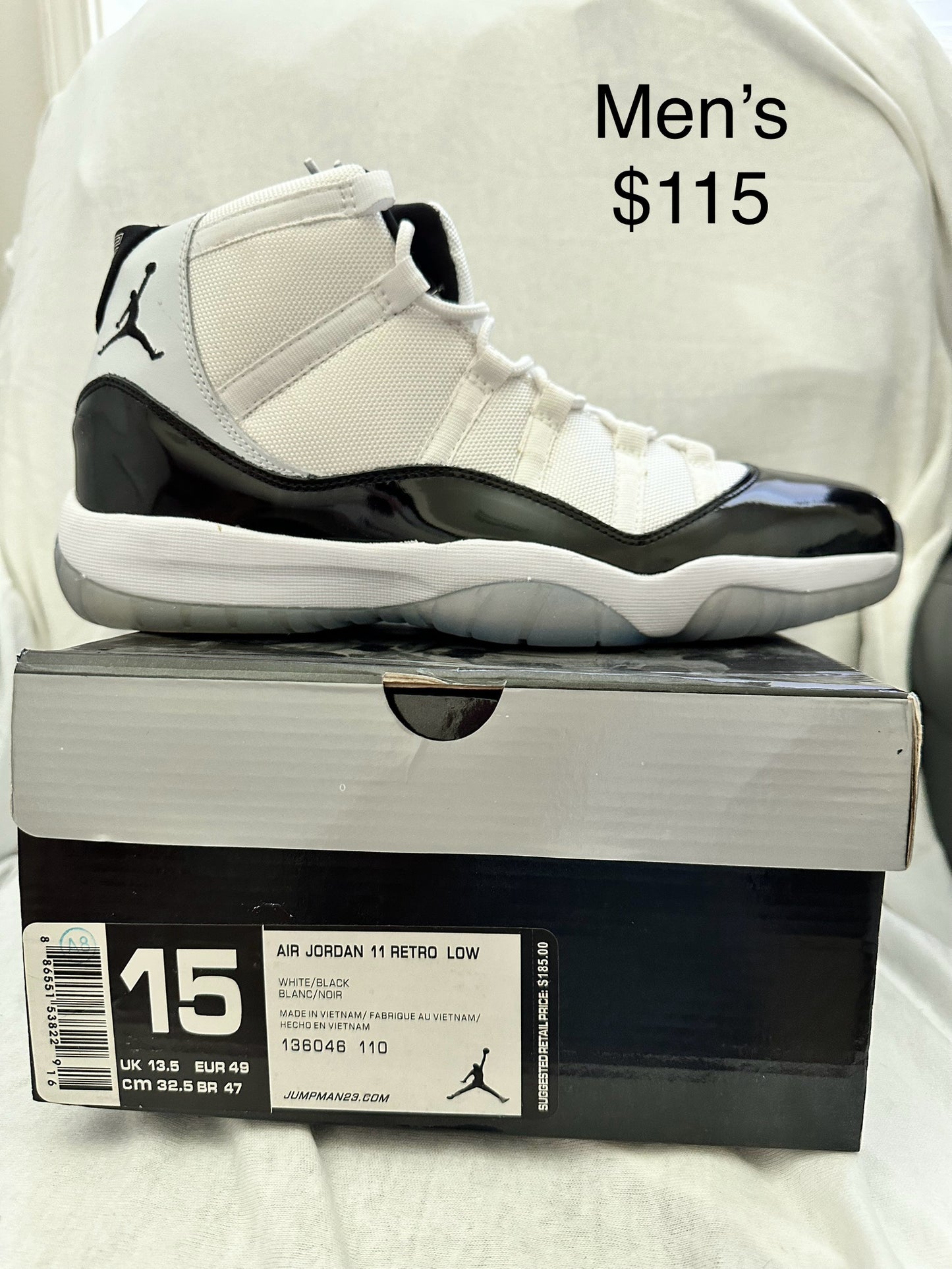 Nike Air Jordan Retro 11 Concord