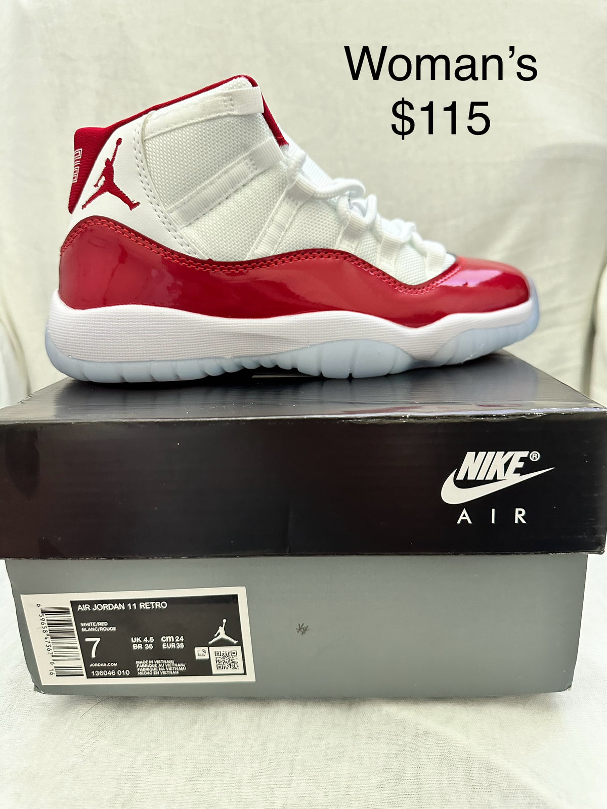 Nike Air Jordan Retro 11 Cherry