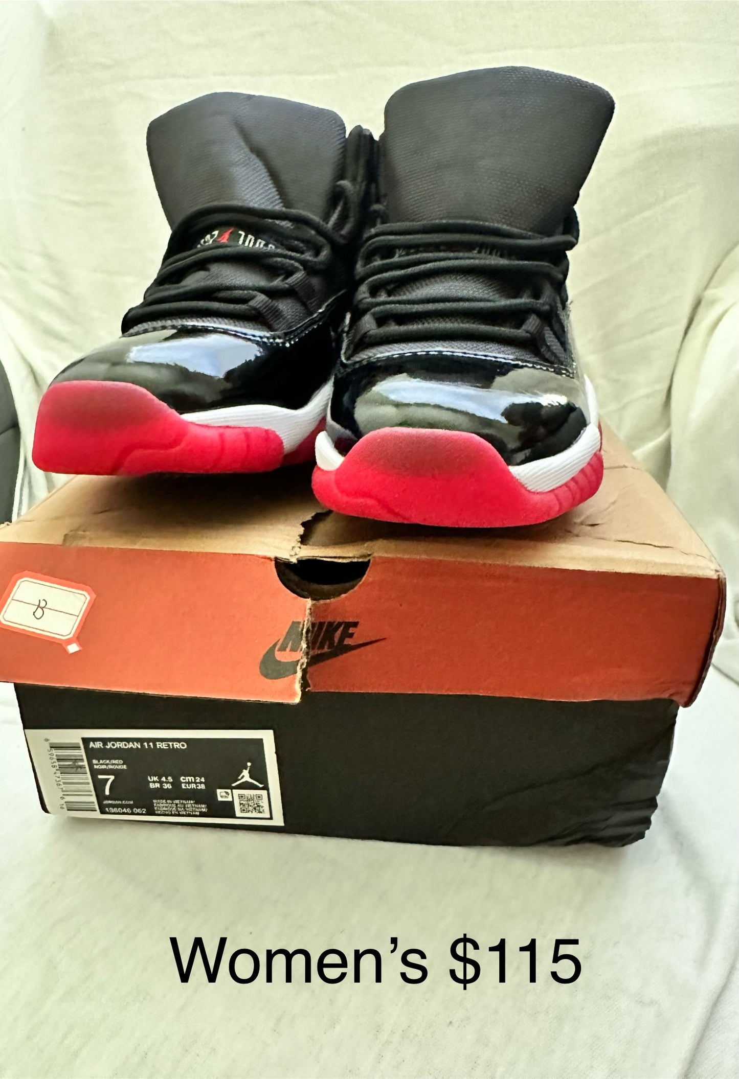 Nike Air Jordan Retro 11 Bred