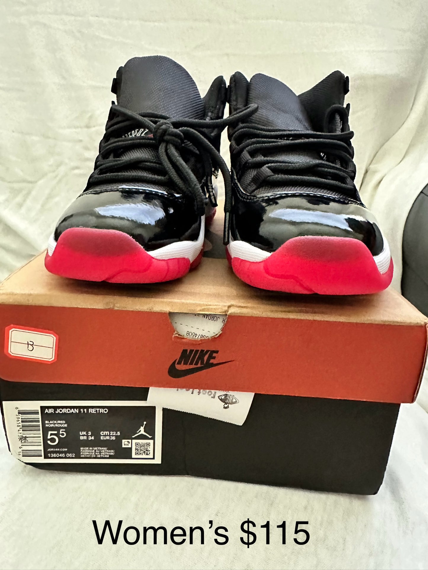Nike Air Jordan Retro 11 Bred