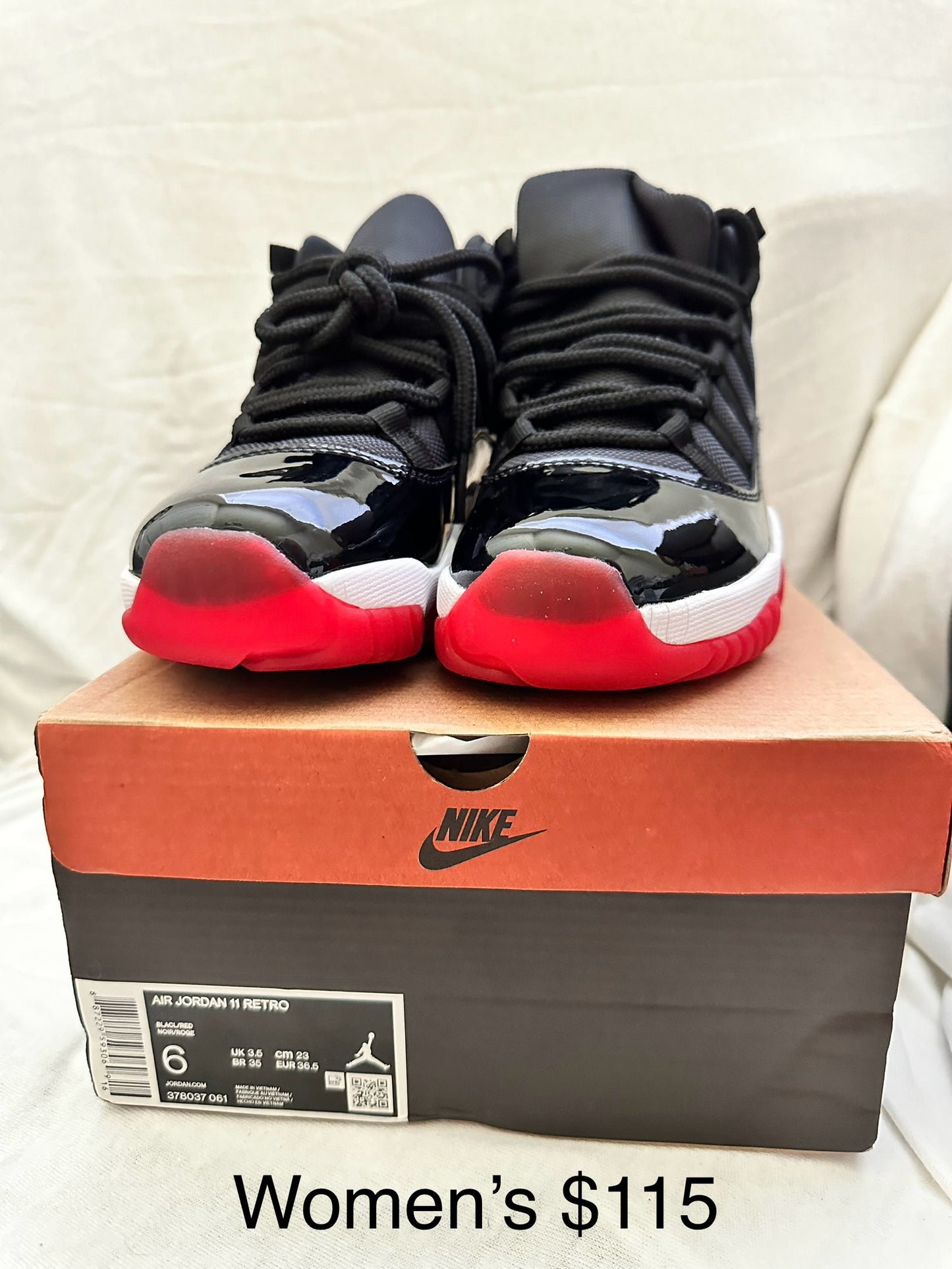 Nike Air Jordan Retro 11 Bred