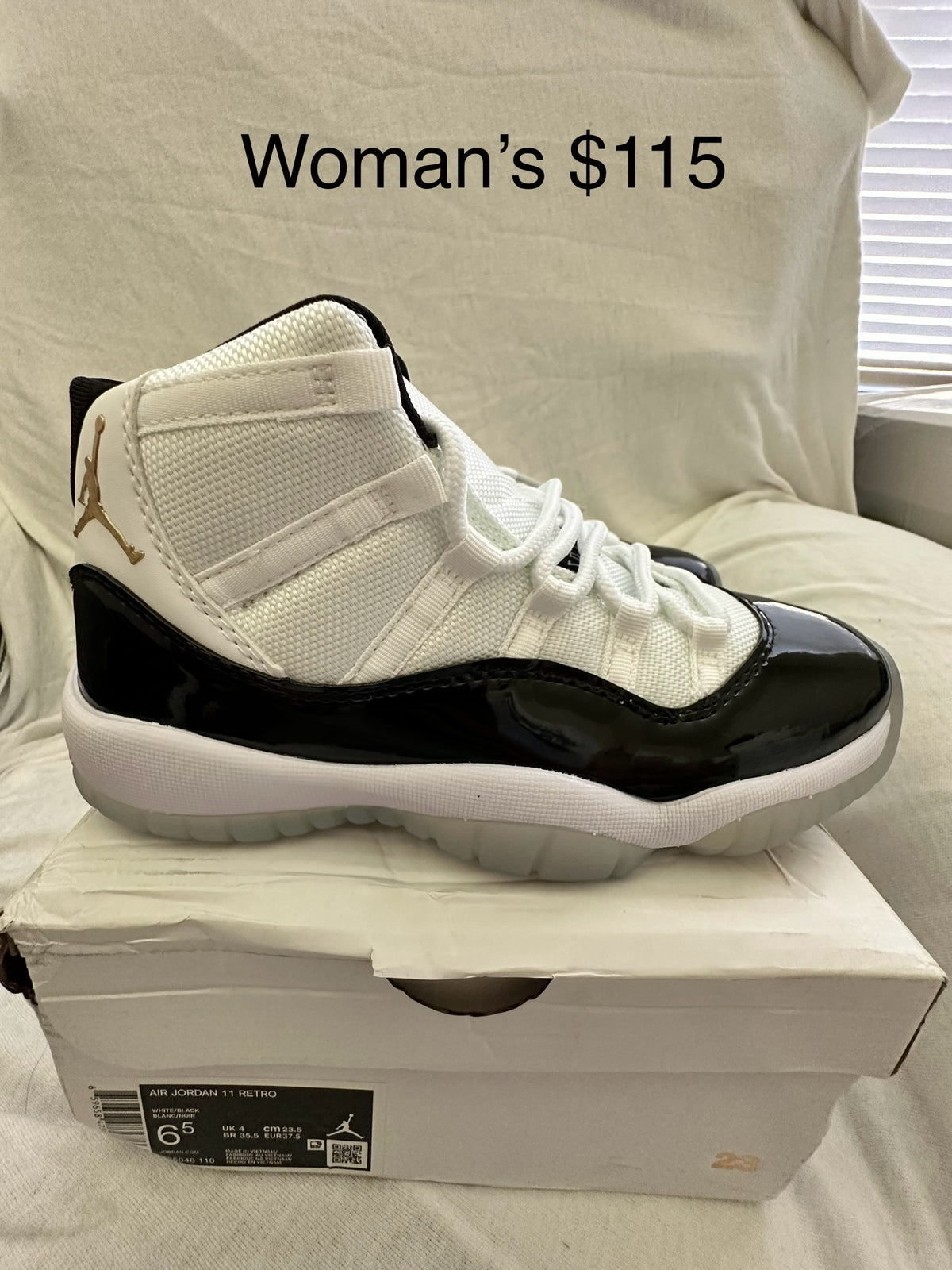 Nike Air Jordan Retro 11 Concord Gold