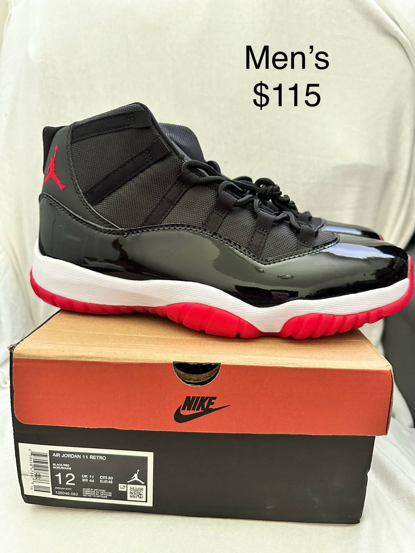 Nike Air Jordan Retro 11 Bred