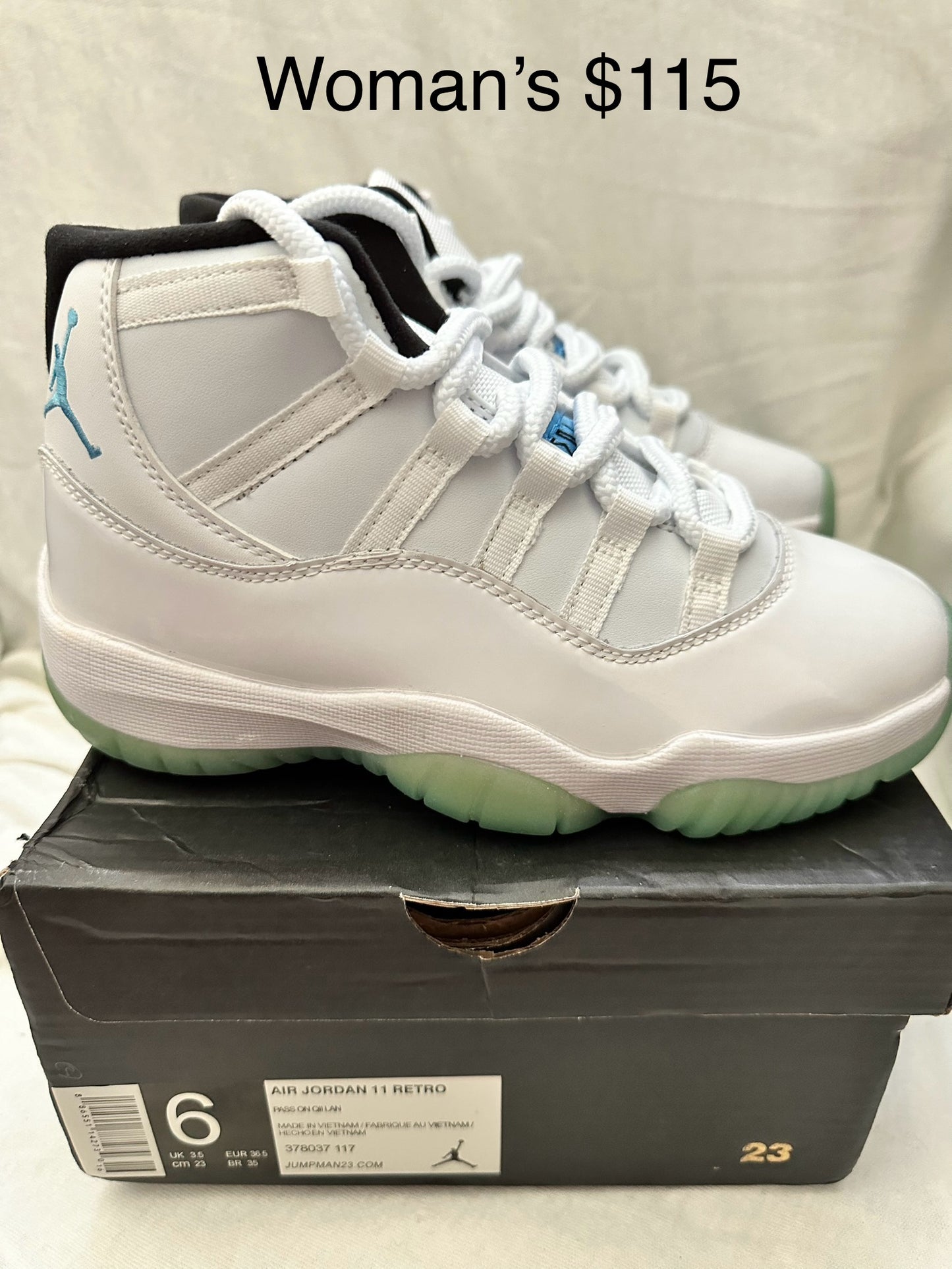 Nike Air Jordan Retro 11 White Snow