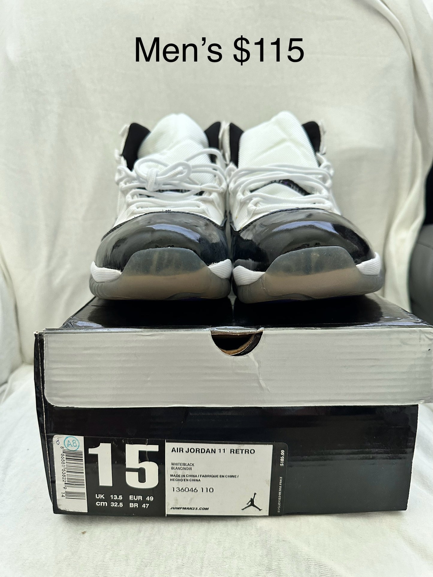 Nike Air Jordan Retro 11 Concord