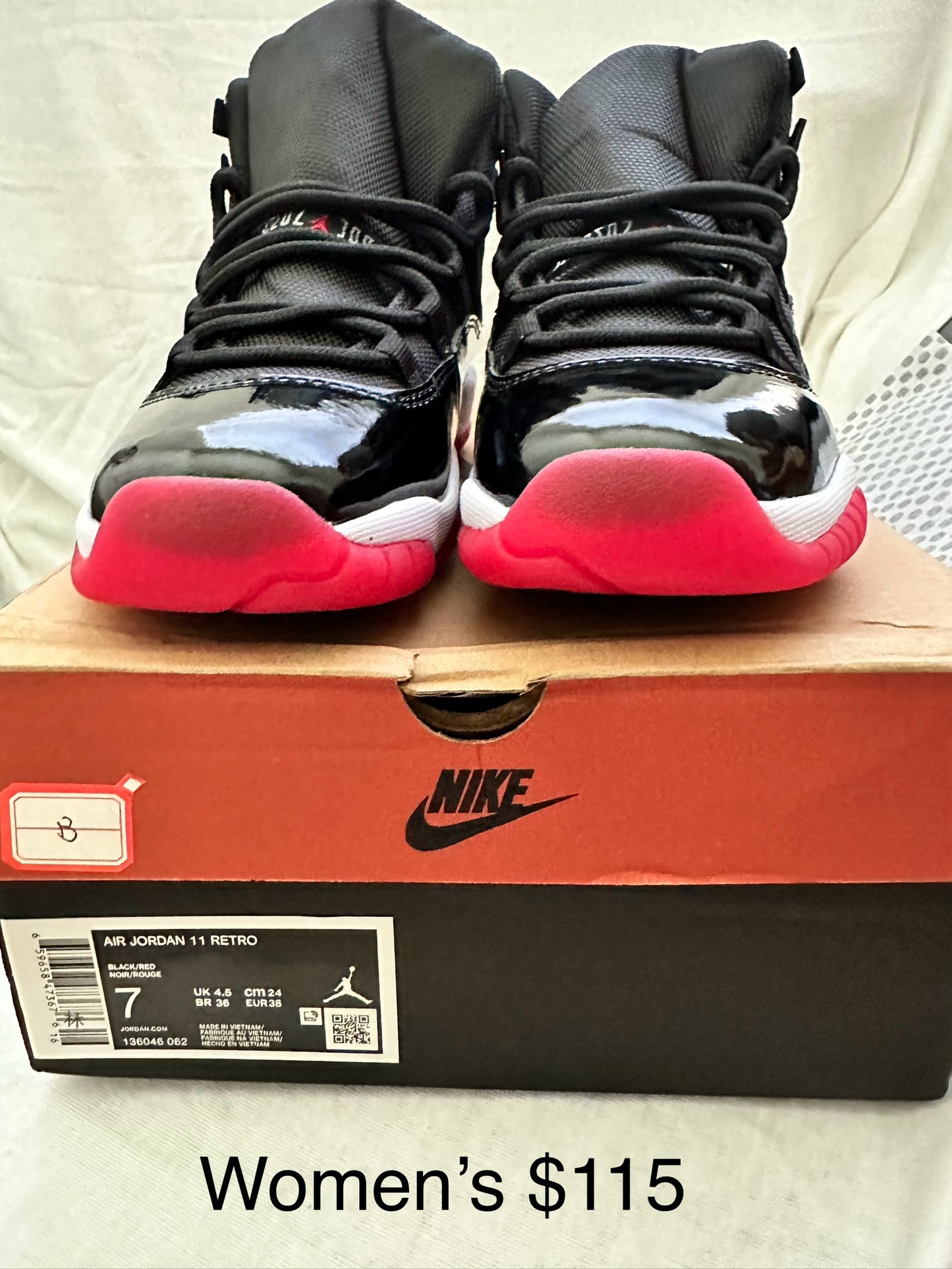 Nike Air Jordan Retro 11 Bred