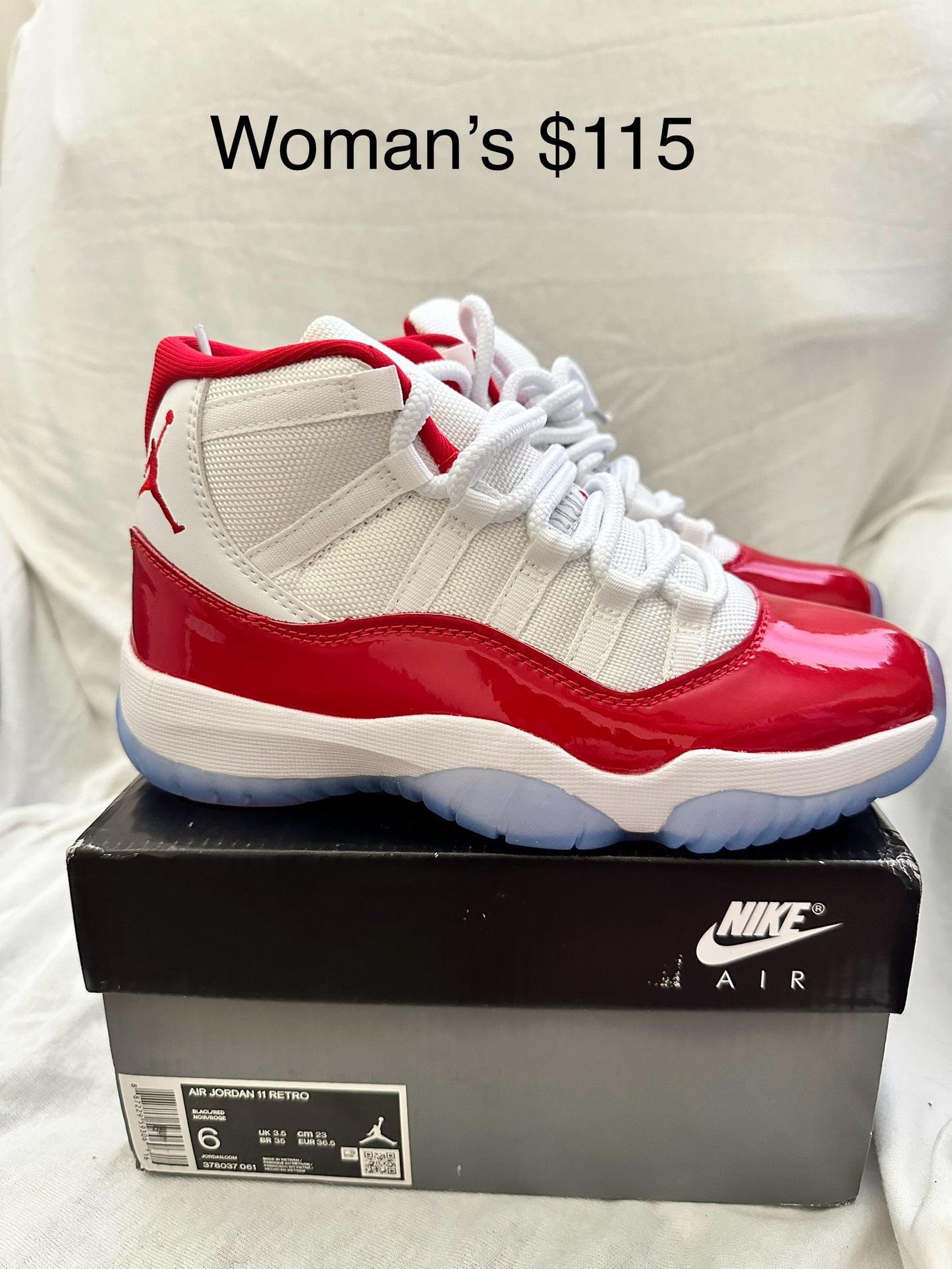 Nike Air Jordan Retro 11 Cherry