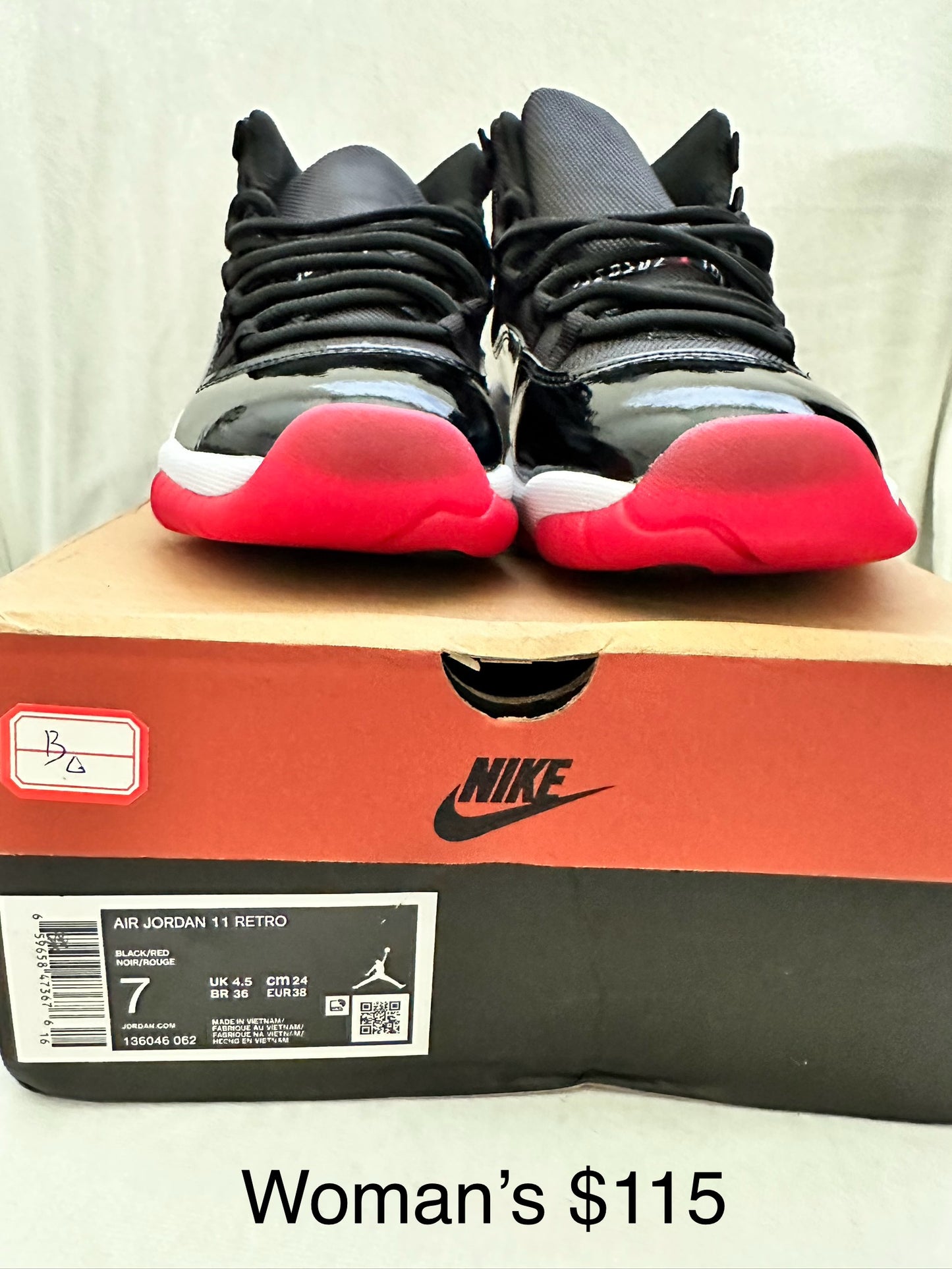 Nike Air Jordan Retro 11 Bred