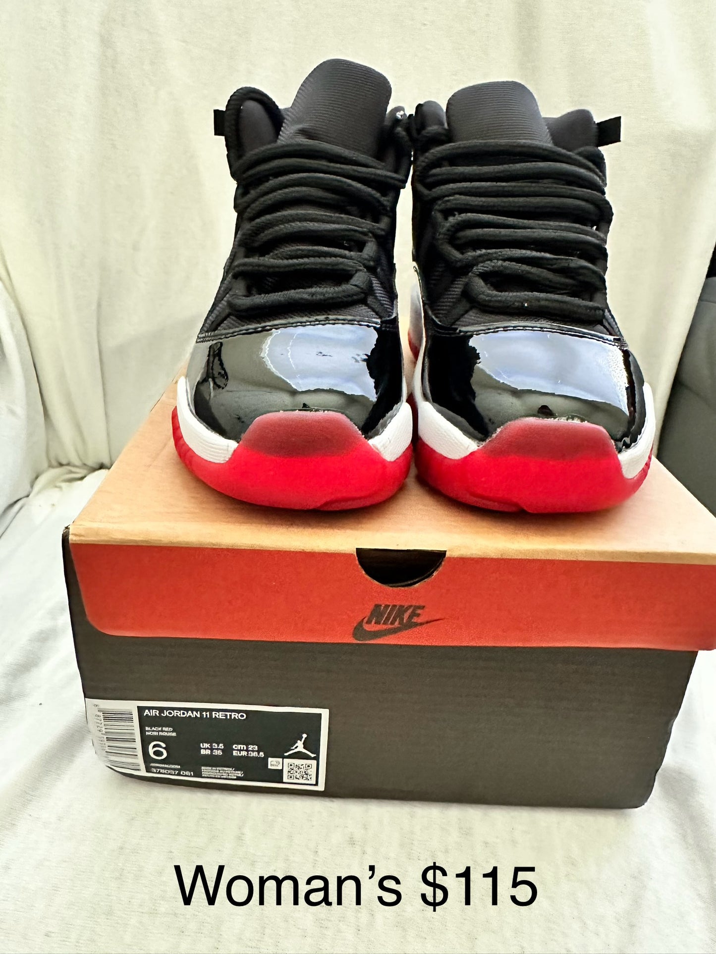 Nike Air Jordan Retro 11 Bred