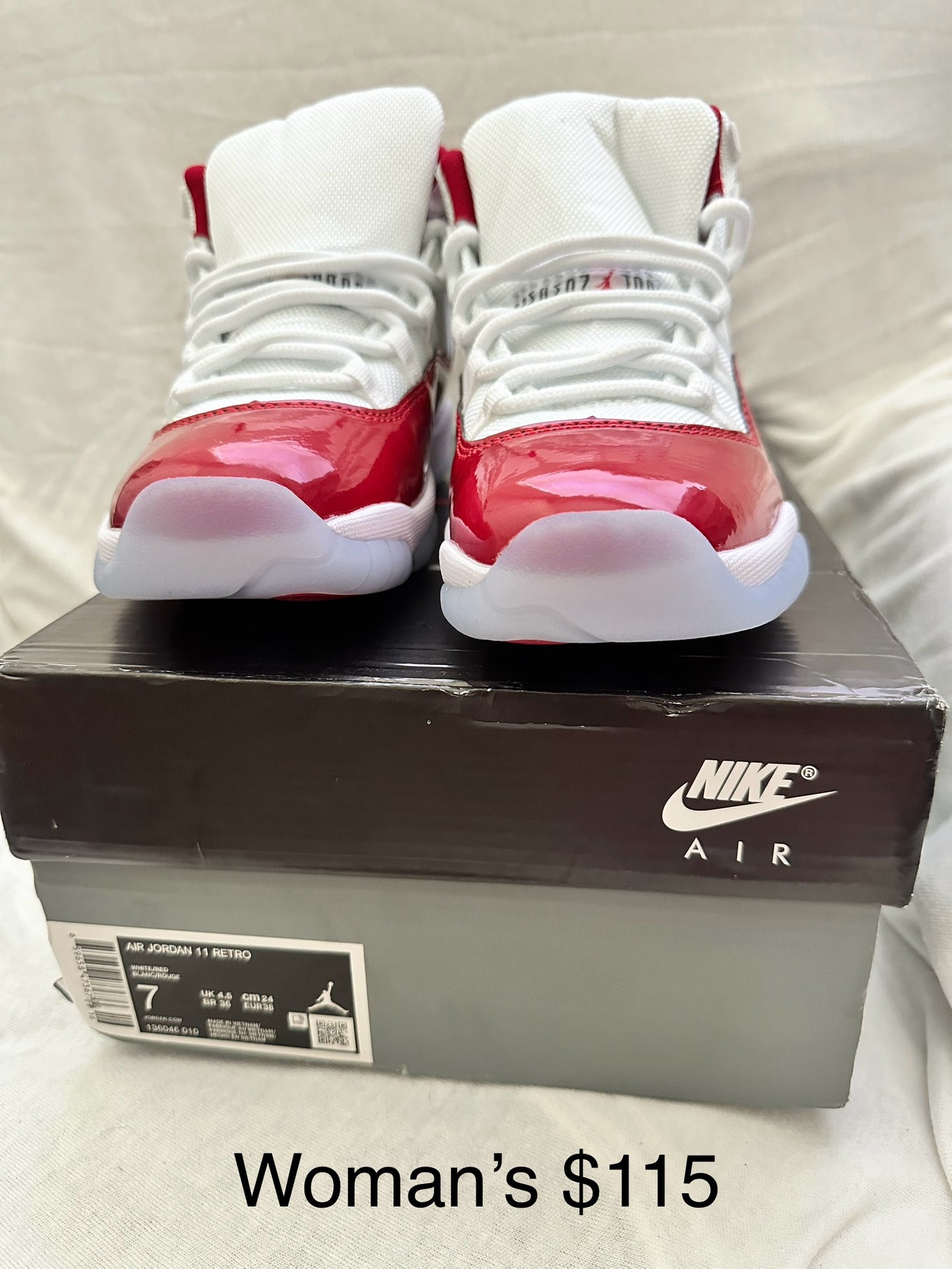 Nike Air Jordan Retro 11 Cherry