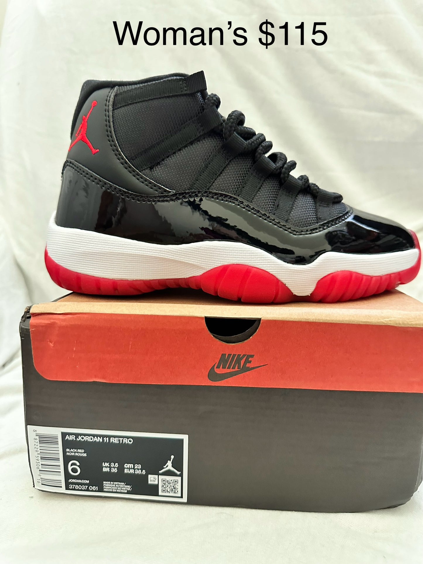 Nike Air Jordan Retro 11 Bred