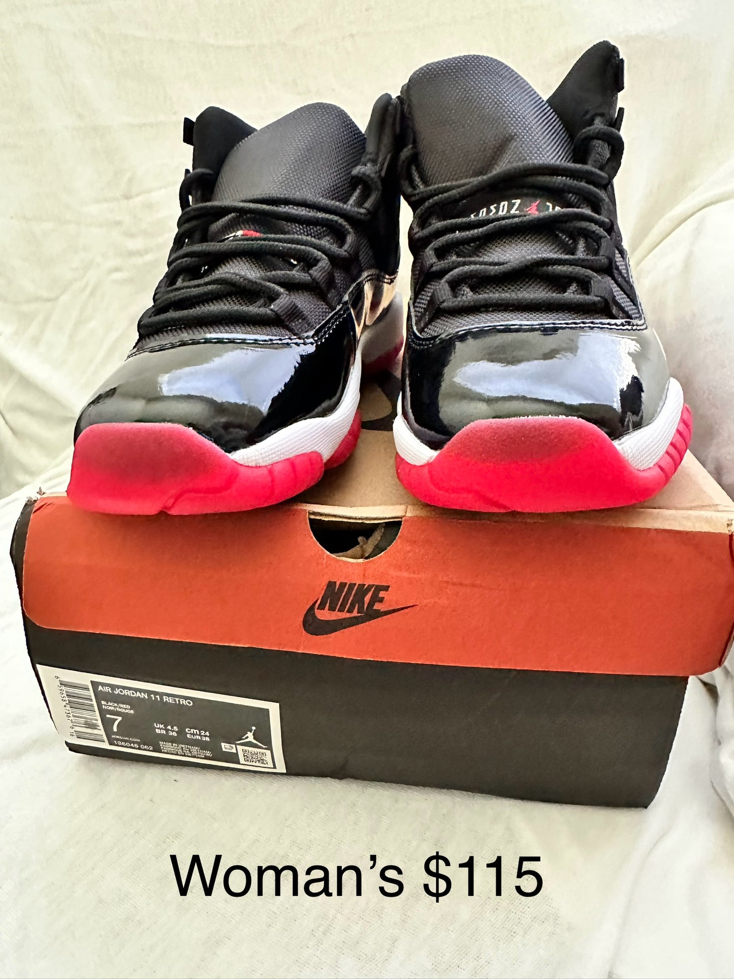 Nike Air Jordan Retro 11 Bred